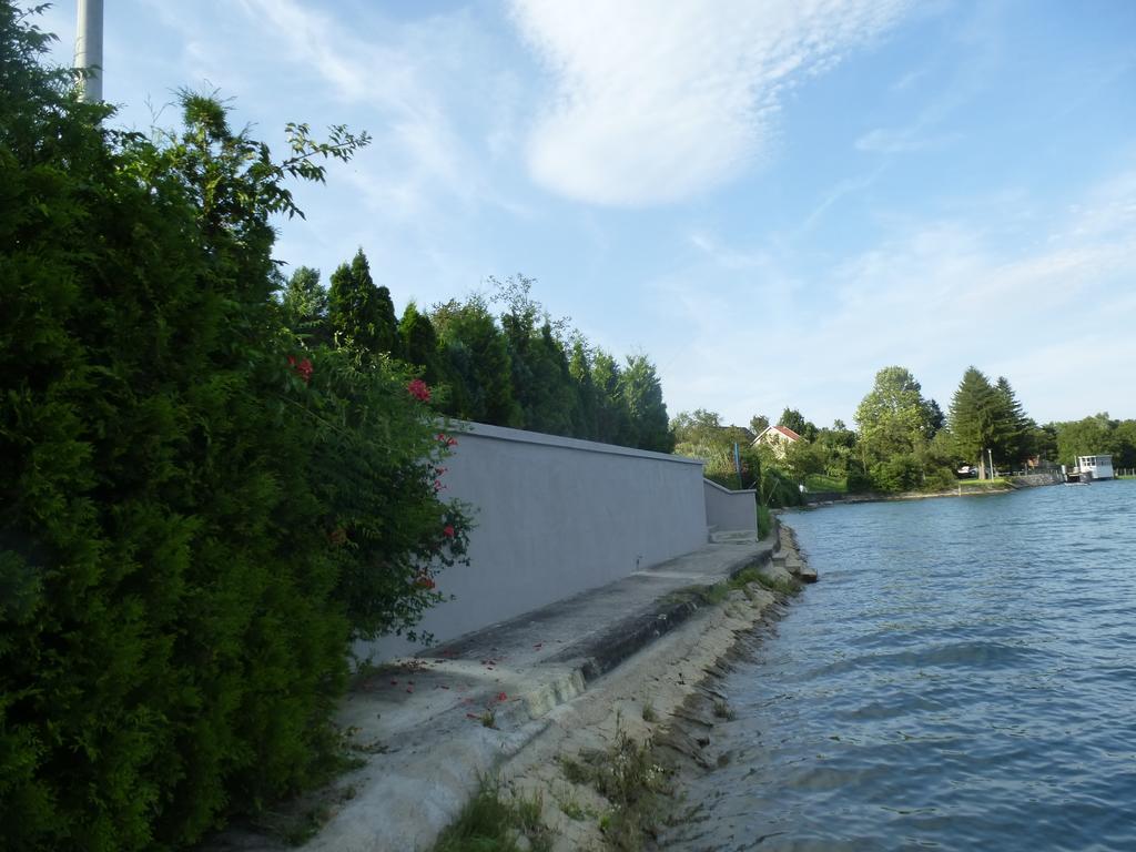 Apartments Mise Ogulin Ruang foto