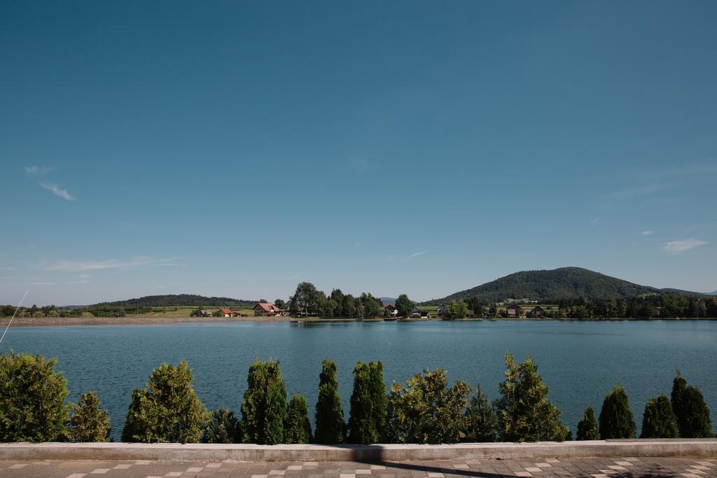 Apartments Mise Ogulin Bagian luar foto